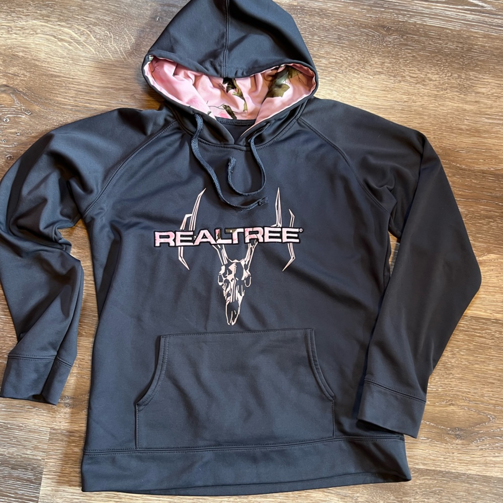 Size Medium REALTREE pink camo‎ grey hoodie.